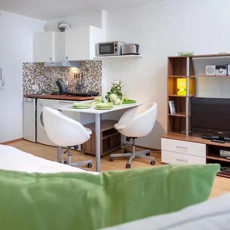 Ferienwohnung Mitten In 3 Apartment